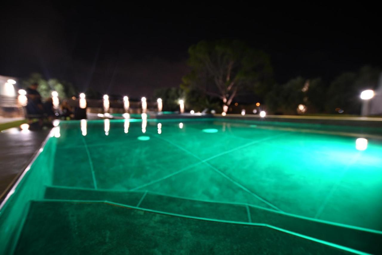 Orion Eco Suites Karteros Bagian luar foto